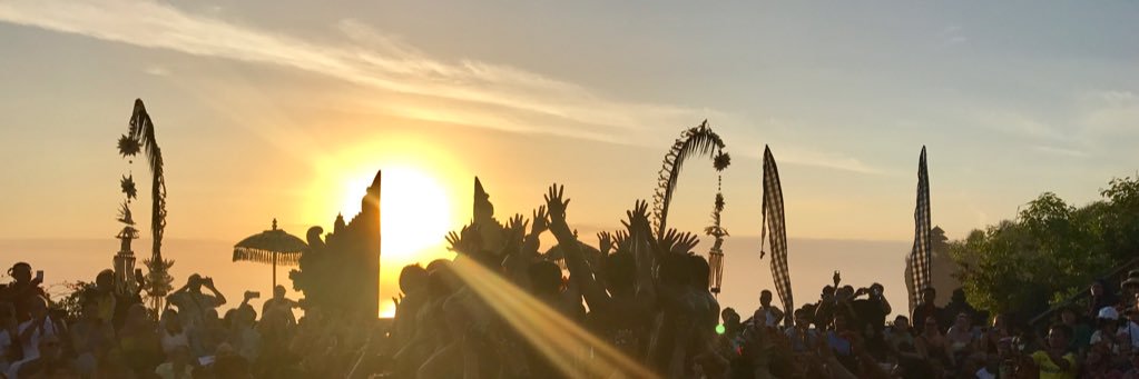 aymaym_y's profile banner image