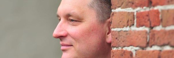 emjkt Profile Banner