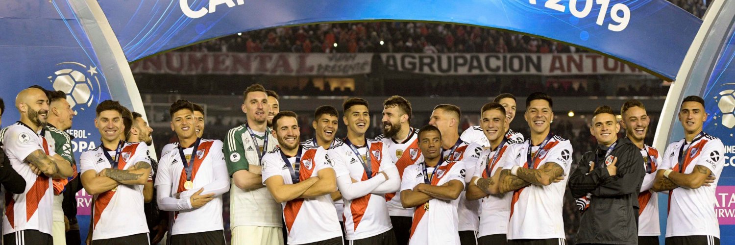 pezesoria's profile banner image