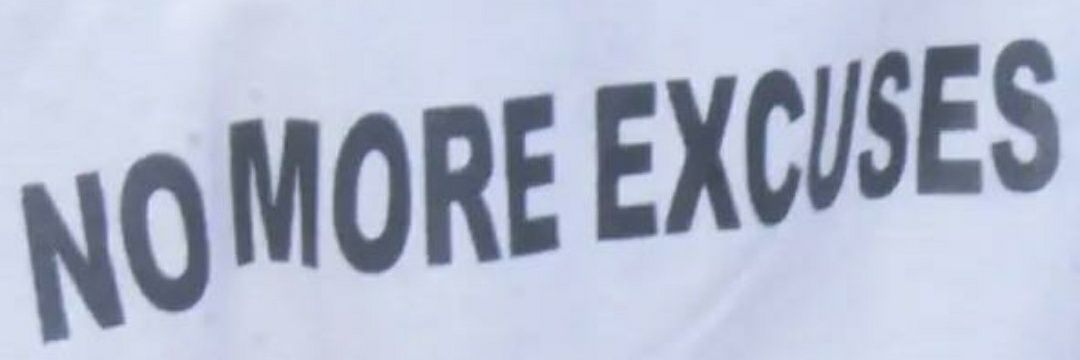 Lisa~Tadala😊📈📚♻️🏊 🎶 🍌 banner