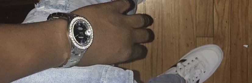 1_ywpape's profile banner image