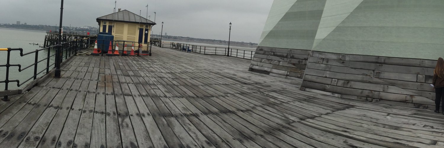 gwenwebber's profile banner image