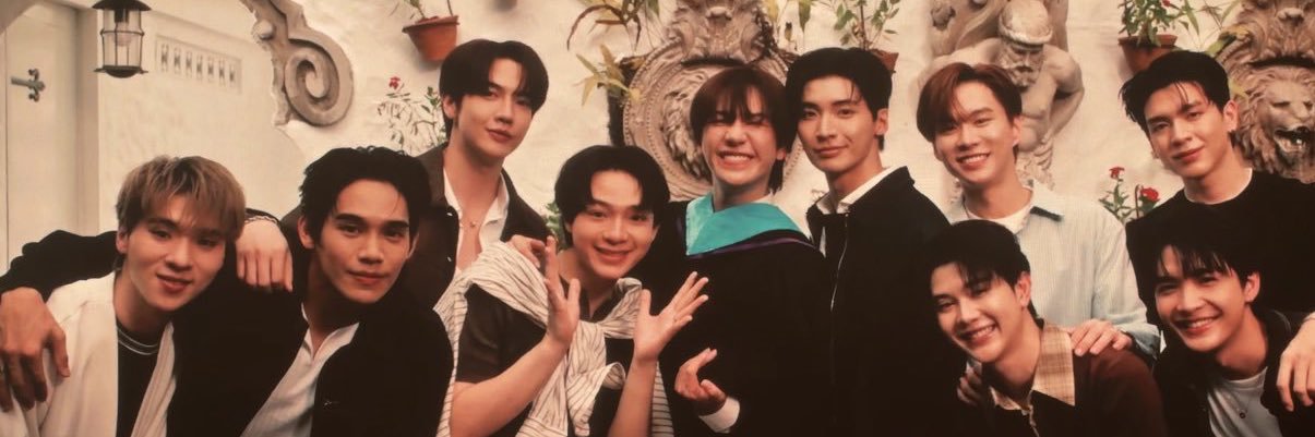 chyishere__'s profile banner image