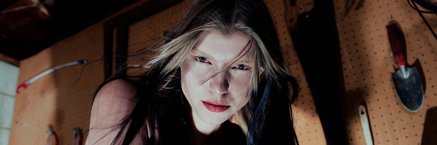 elke (el-key) banner