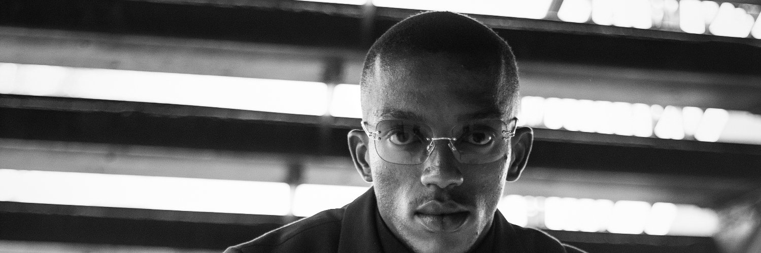 real_manyeneng's profile banner image