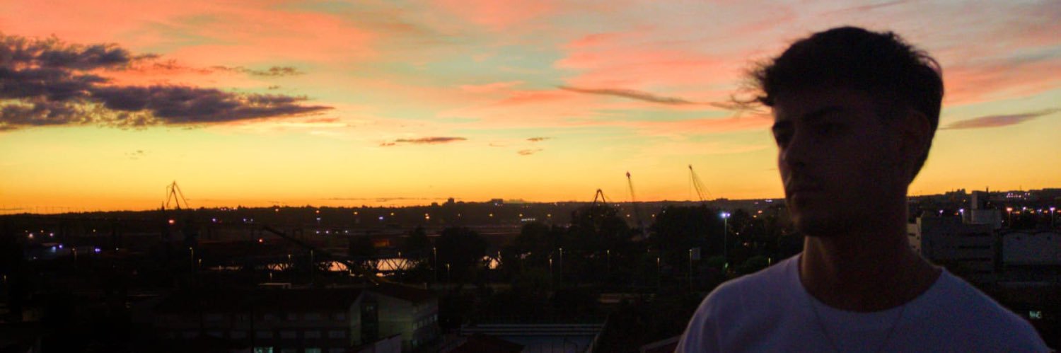 manusc2000's profile banner image