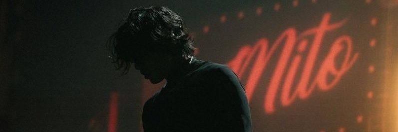 BlueAndGreyGirl's profile banner image