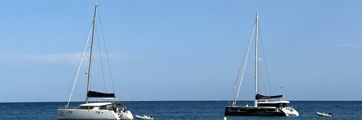 DanielaOliva10's profile banner image