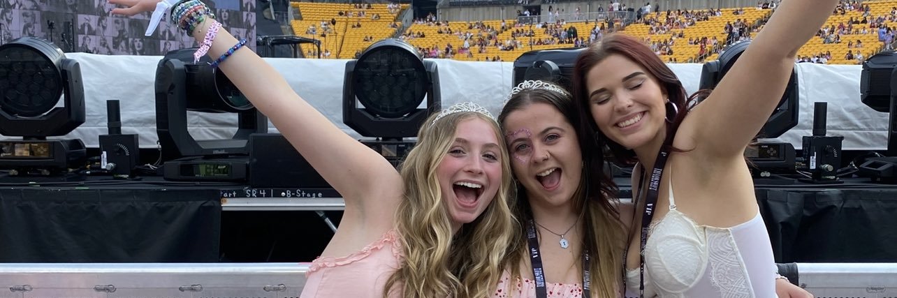 hannahippy23's profile banner image