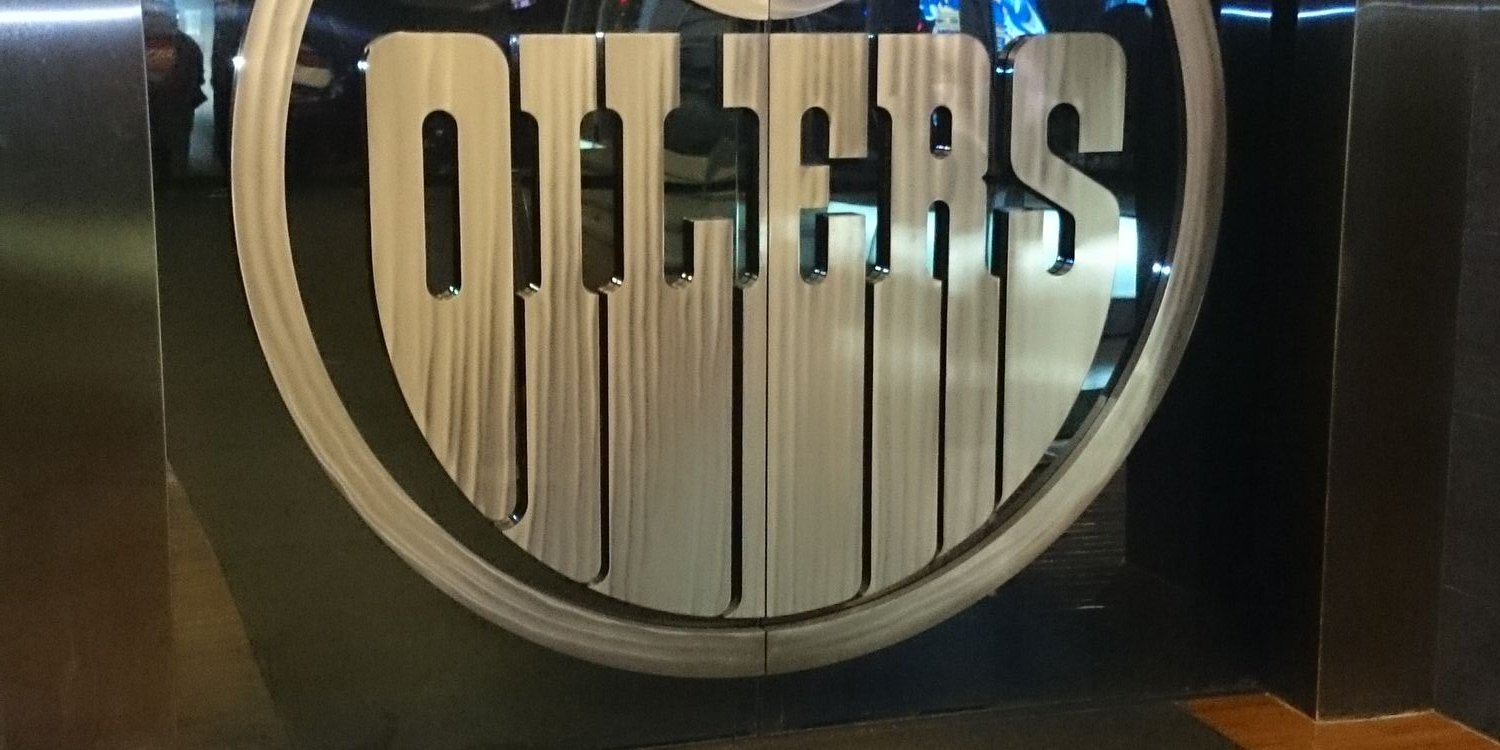 roofbeezy's profile banner image