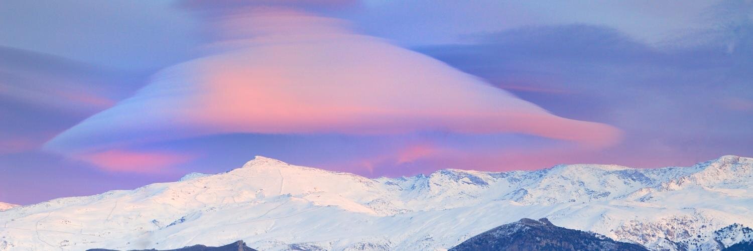 guidomontanes's profile banner image
