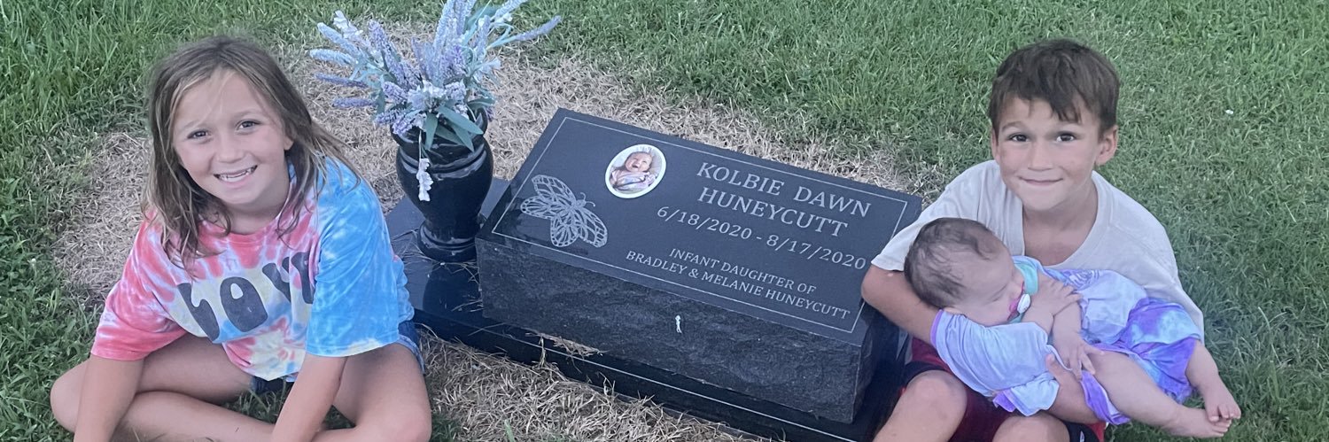 B_Huneycutt's profile banner image
