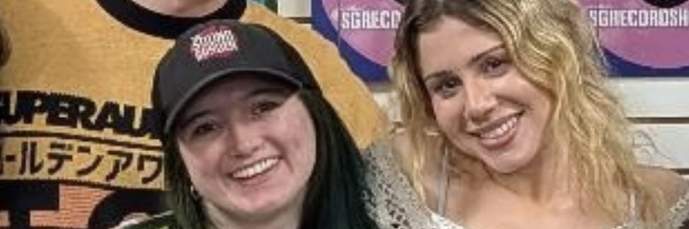 turningthepagee's profile banner image