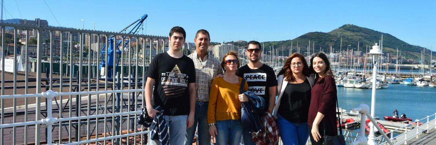 Che_oli's profile banner image
