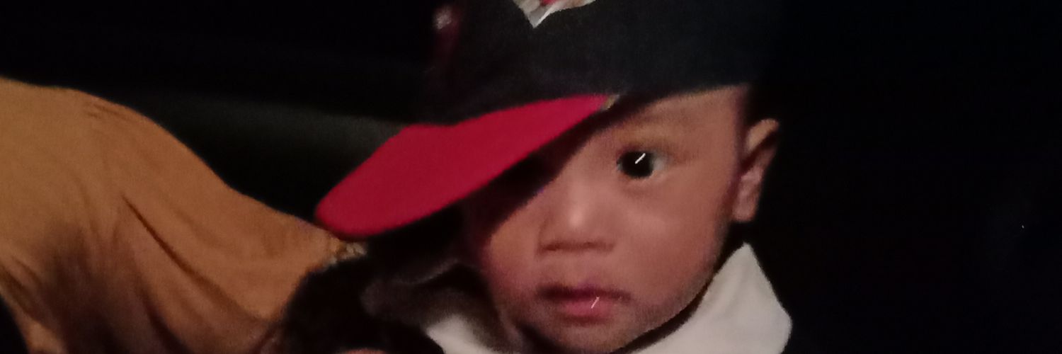 adearie7's profile banner image