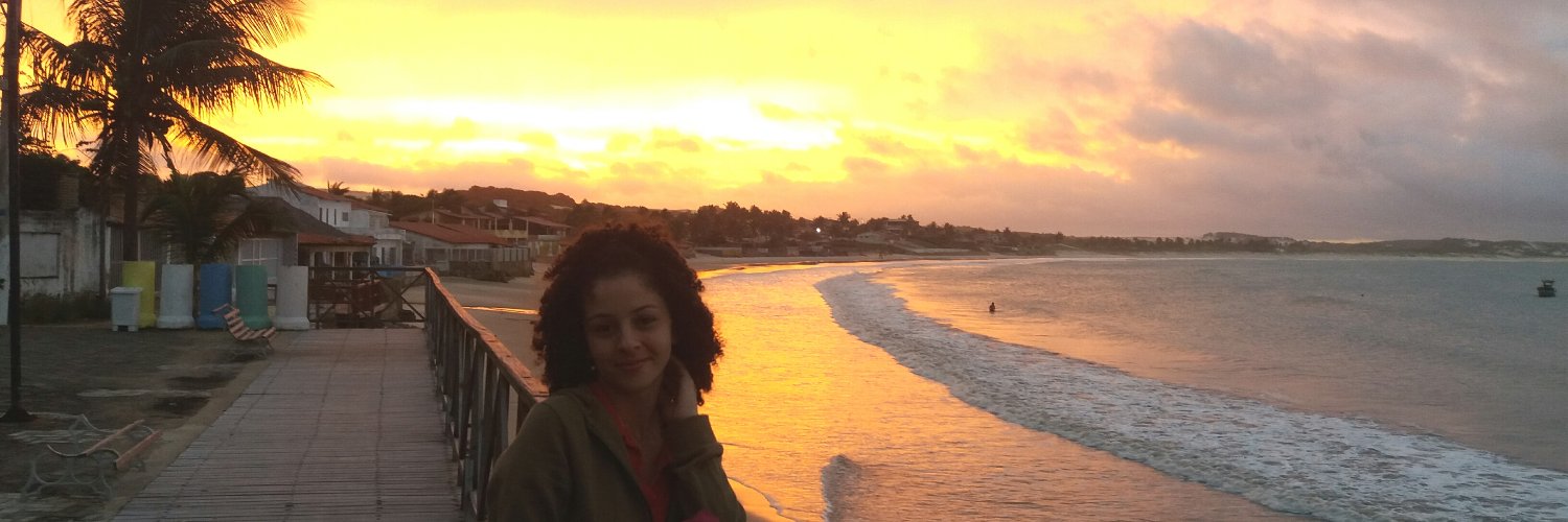 AmanddaFarias's profile banner image