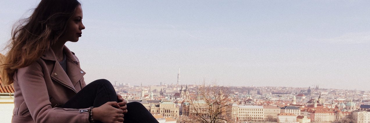 CarolinL_'s profile banner image
