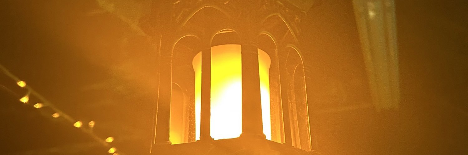 10NleYdnF's profile banner image