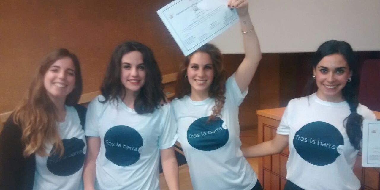 Tras la Barra  banner