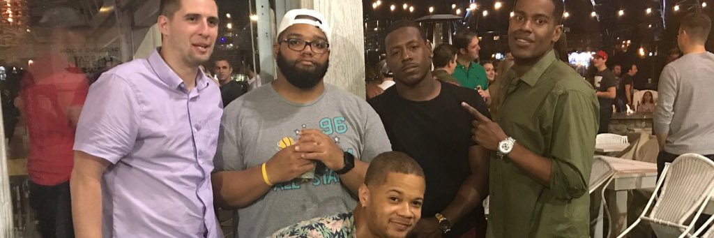 ROO_VIC's profile banner image