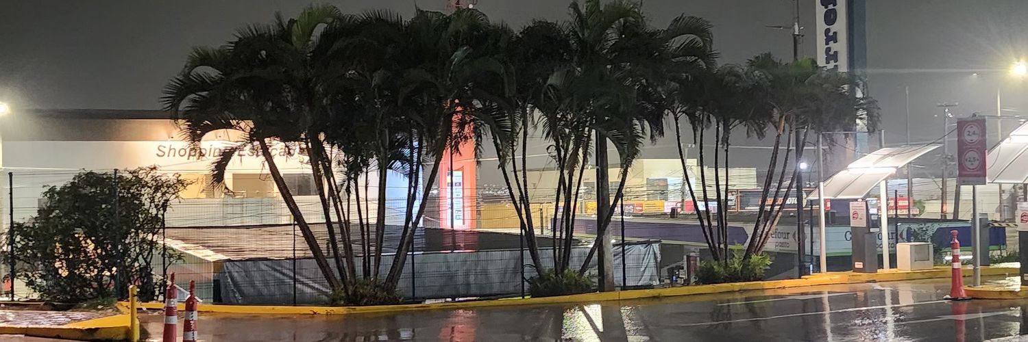 euNinh0's profile banner image