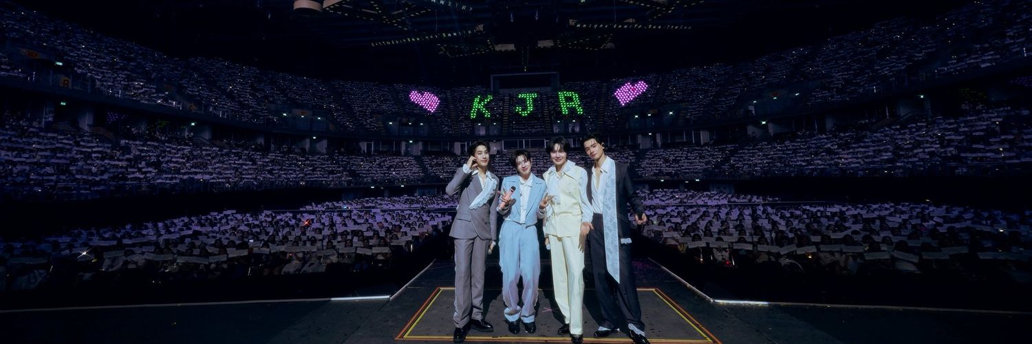 สามชั้น banner