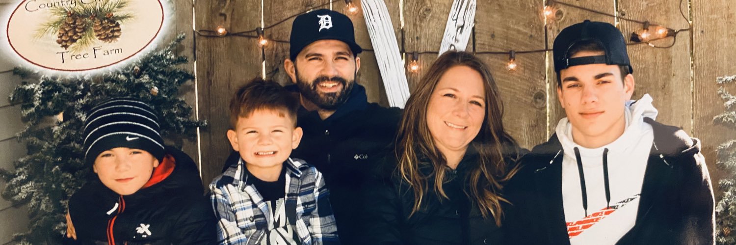 decker_mrs's profile banner image