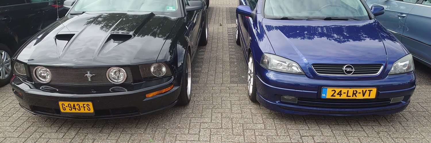 richardvectra's profile banner image