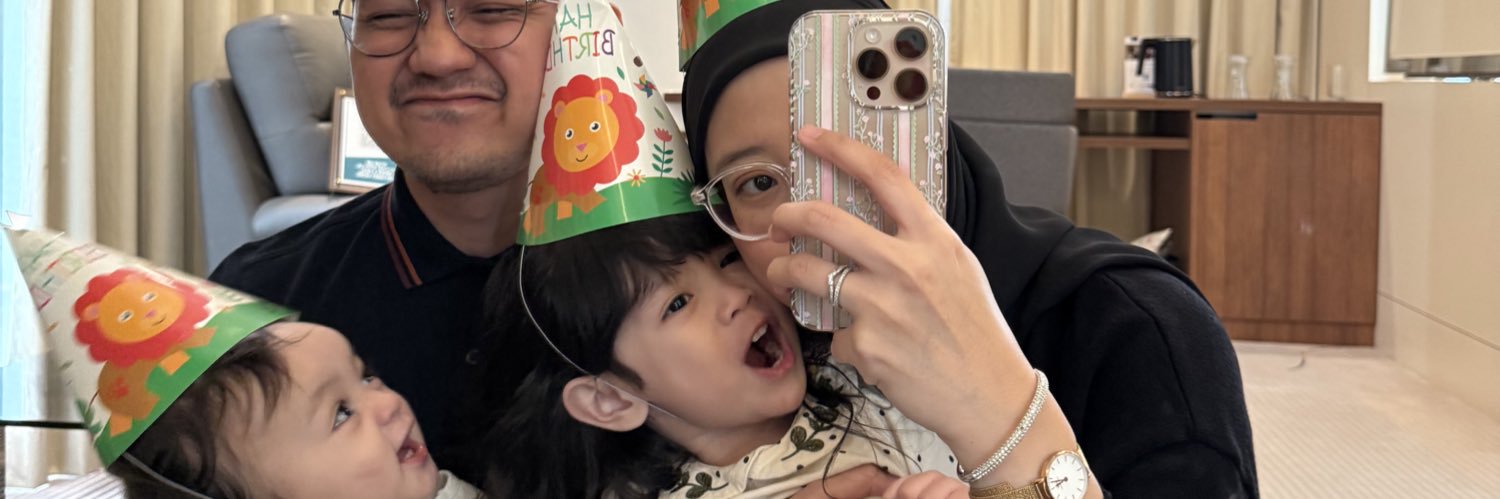 hnnrhm's profile banner image
