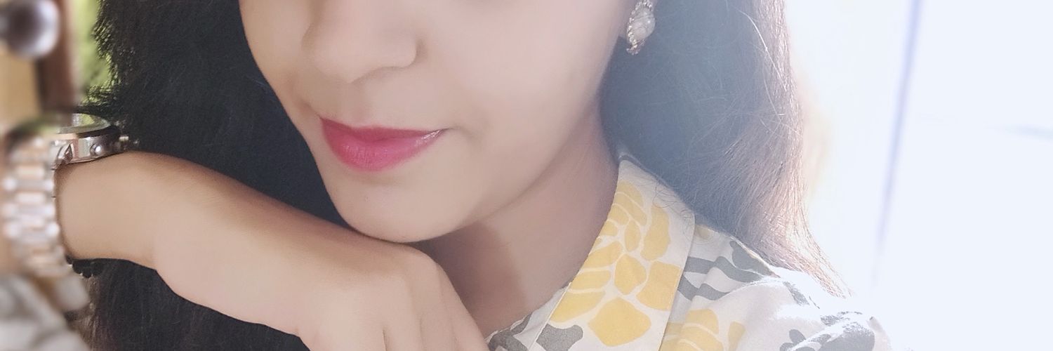 sumii_sharma's profile banner image