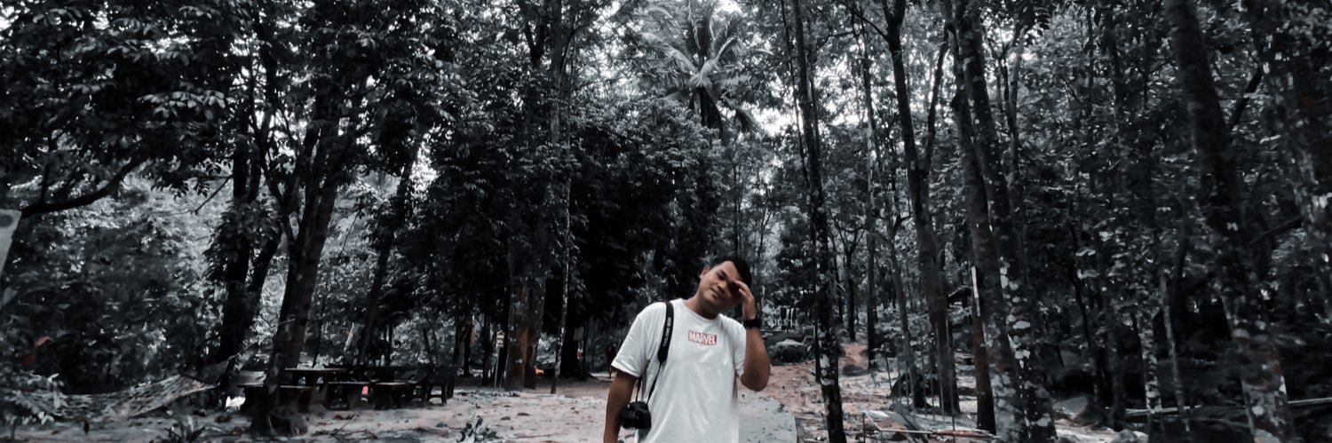 suparek's profile banner image