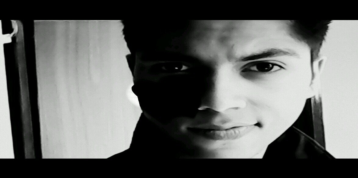 agentB's profile banner image