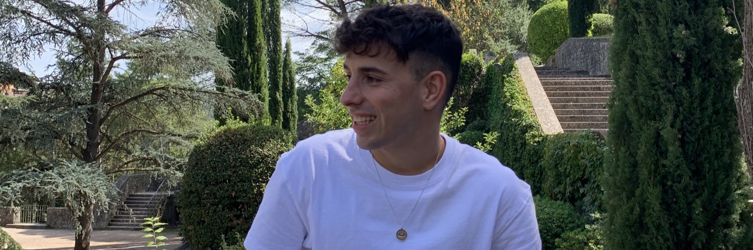 erickrocamora's profile banner image