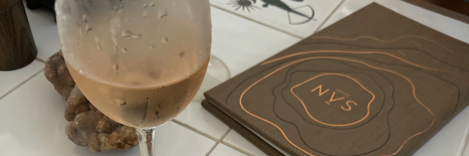 megllane's profile banner image