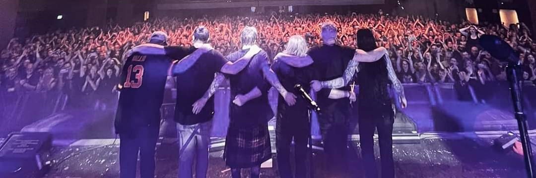 RockMomAckleholic💚♠️🏈🎶📺📚 banner