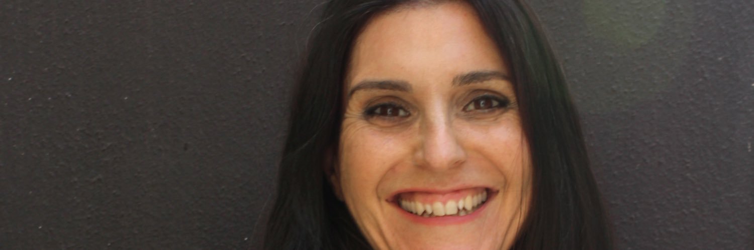 susanalaredo's profile banner image