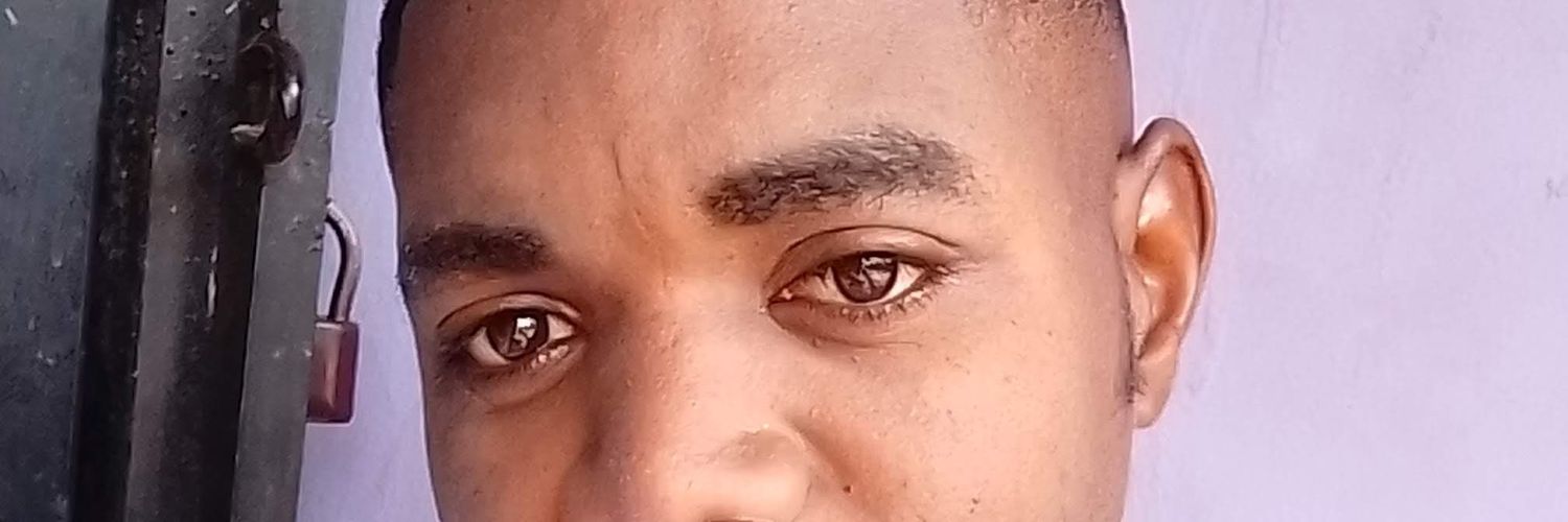 peroo_nuts's profile banner image