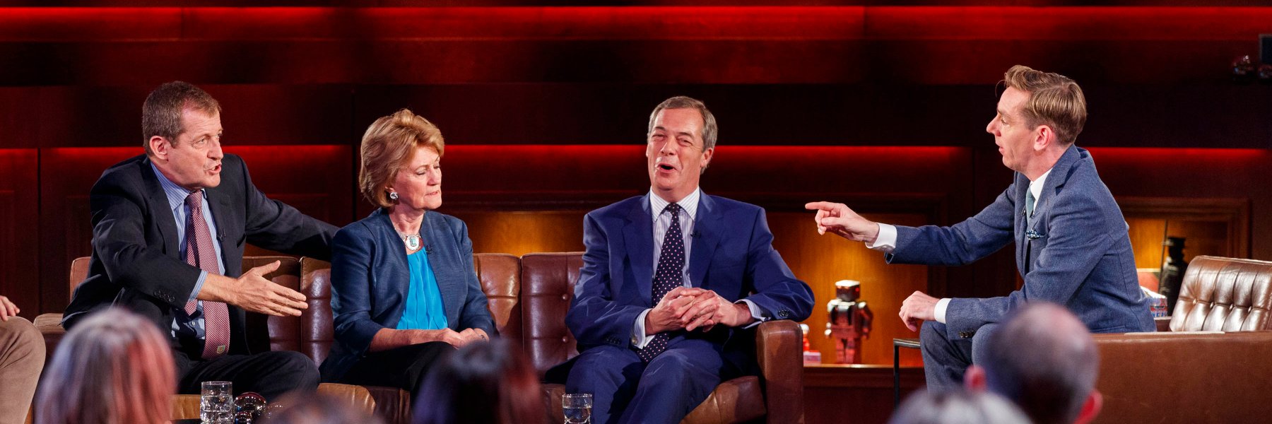 Dee Doocey 🔶🇪🇺 banner