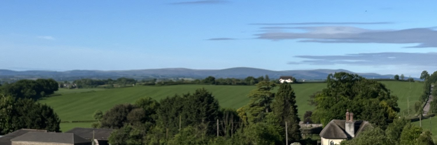 RobbieYendell's profile banner image