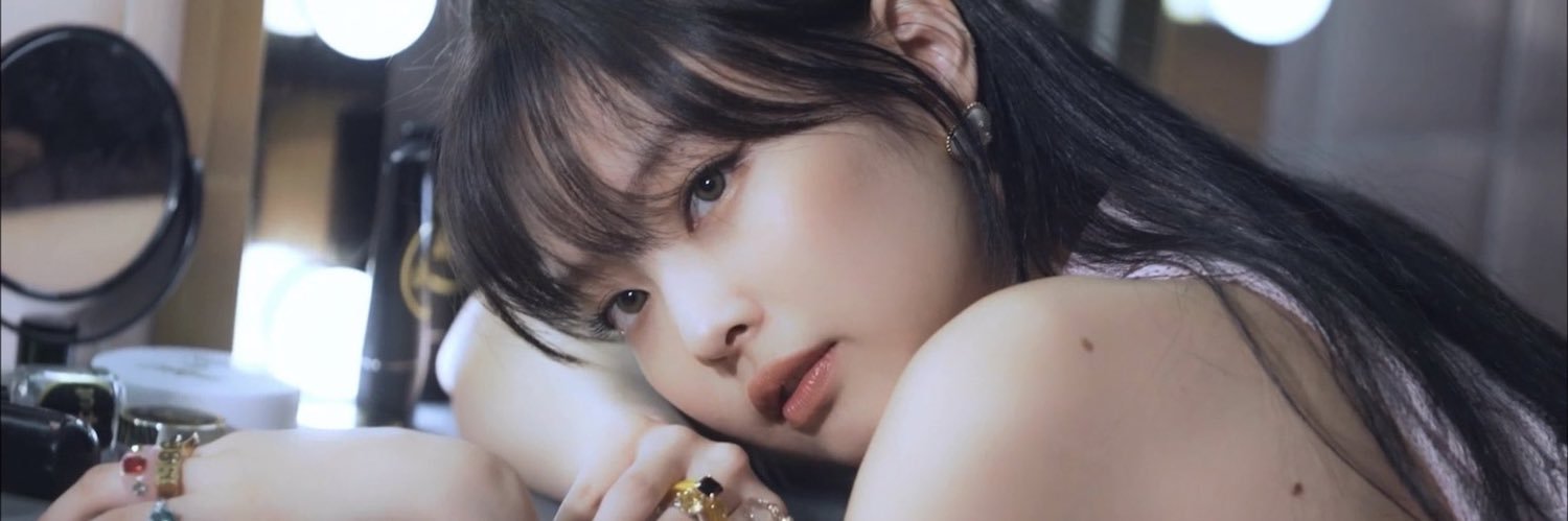 891114E's profile banner image