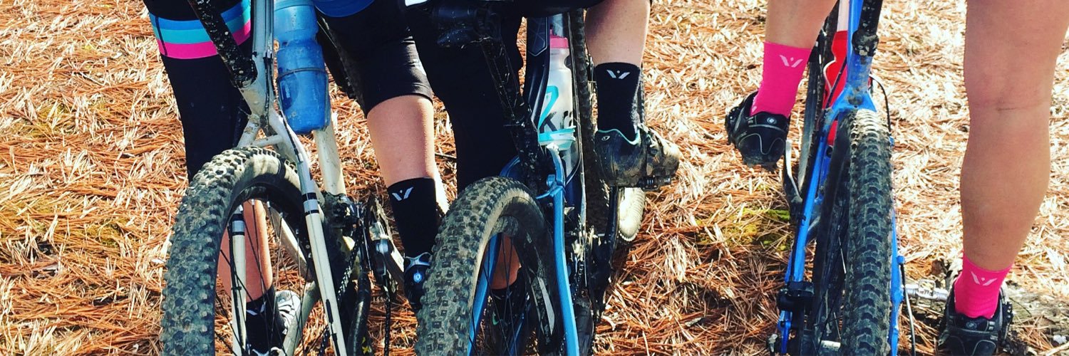 Happy Tooth Women banner