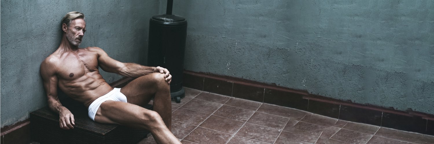 Stud 54 🕺🏼🪩 banner