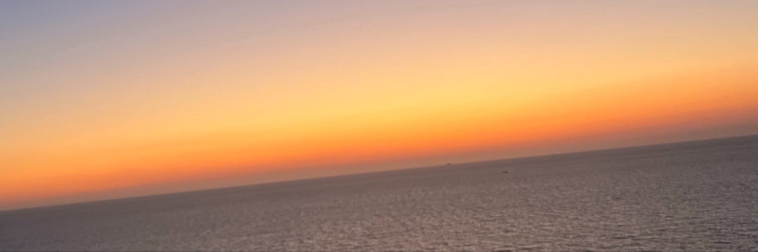 Aml__213's profile banner image