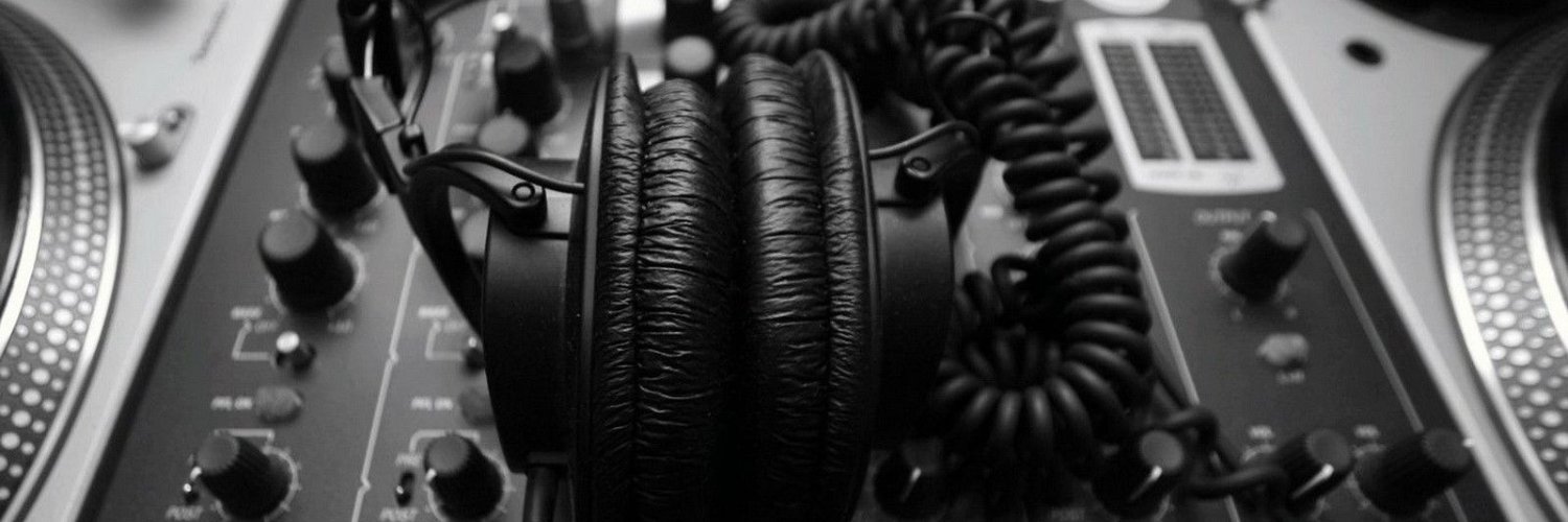 caribbean_boy4's profile banner image