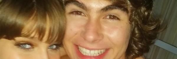 perinalove12's profile banner image