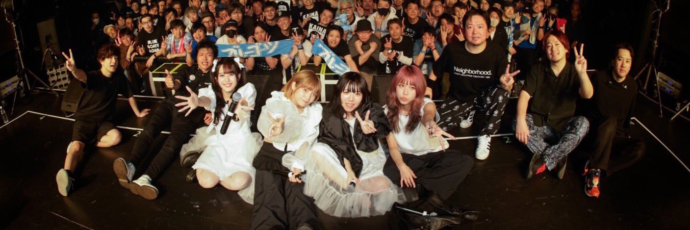 you_y7's profile banner image