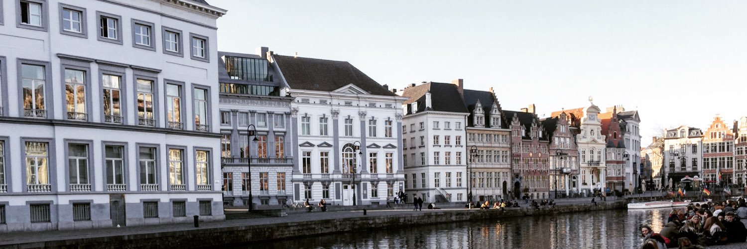 RooseIne's profile banner image