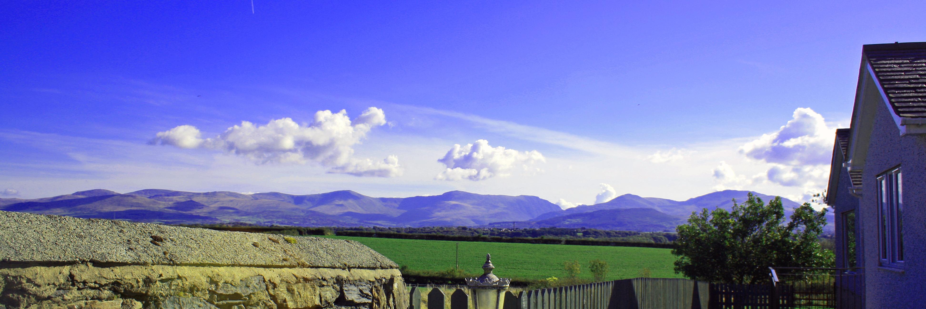 Sant Tysilio N Wales banner