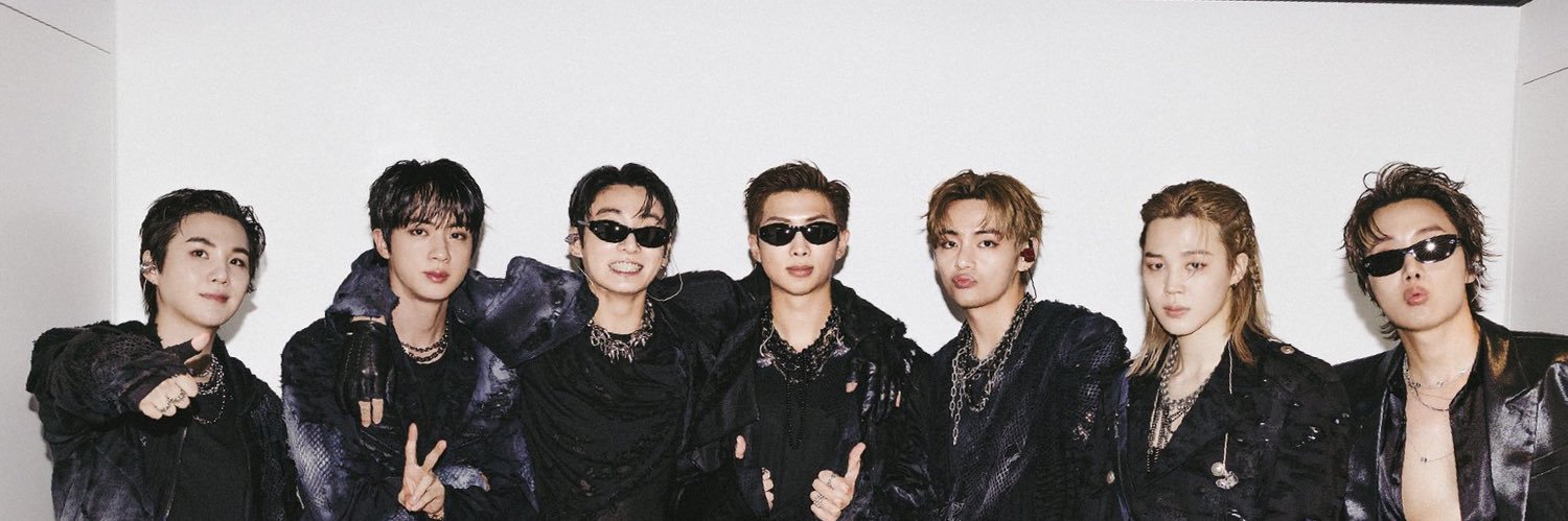 v_ma_ko1006's profile banner image