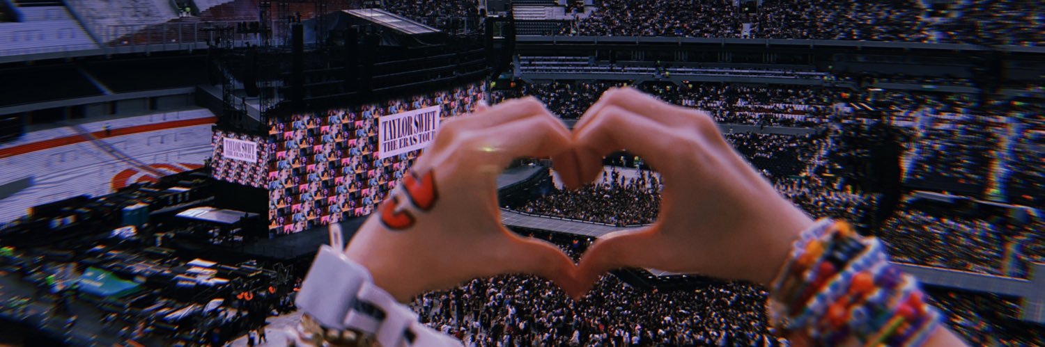FolkloRedVol6's profile banner image